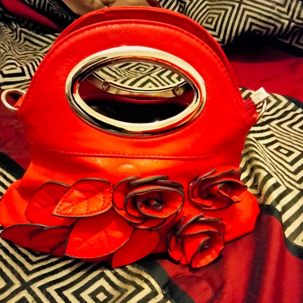 Red Flowers Purse/Clutch Elegant Party Christmas Dinner Anniversary Vintage 90's